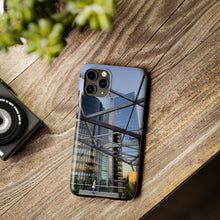 Load image into Gallery viewer, Viewwsz London Slim iPhone Case
