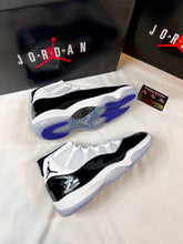 Load image into Gallery viewer, AJ 11 Retro black white concord
